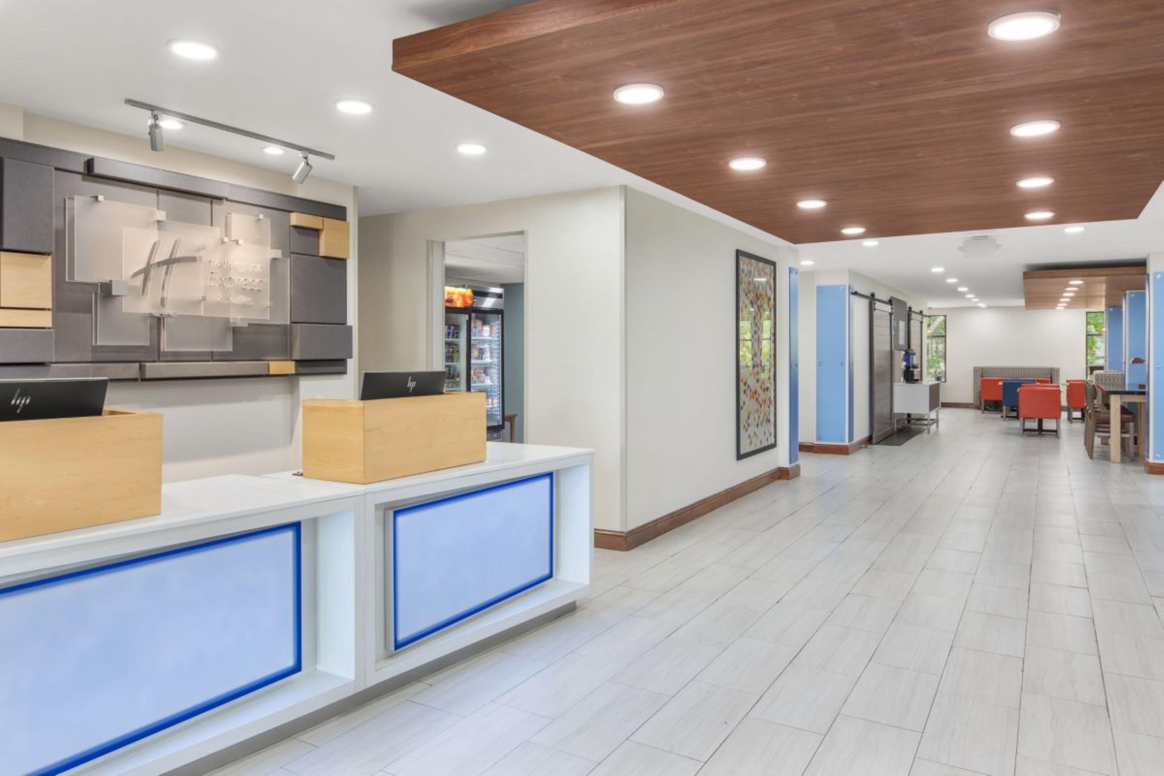 Holiday Inn Express & Suites Pembroke Pines-Sheridan St By Ihg Buitenkant foto