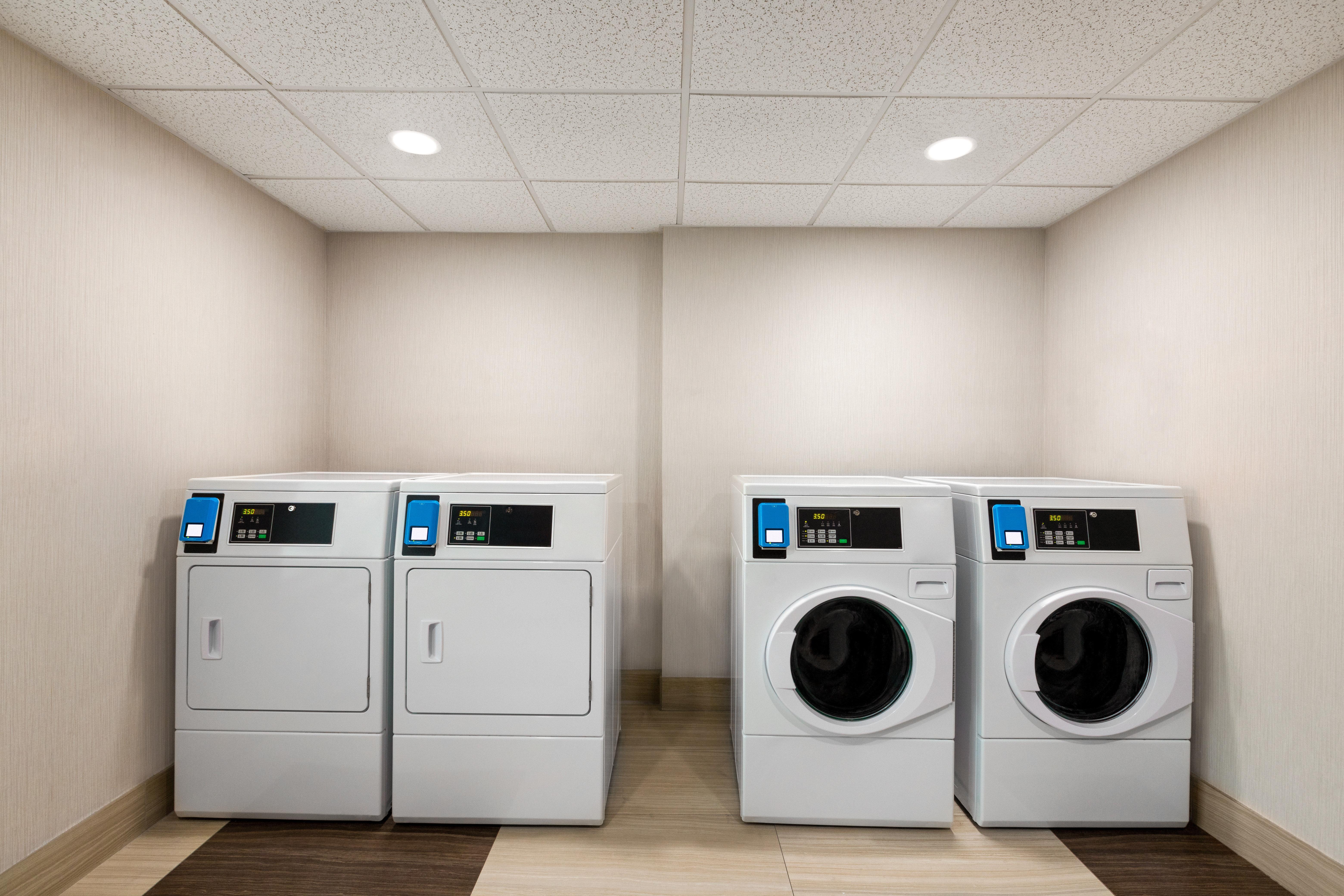 Holiday Inn Express & Suites Pembroke Pines-Sheridan St By Ihg Buitenkant foto