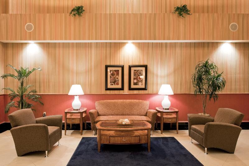 Holiday Inn Express & Suites Pembroke Pines-Sheridan St By Ihg Buitenkant foto